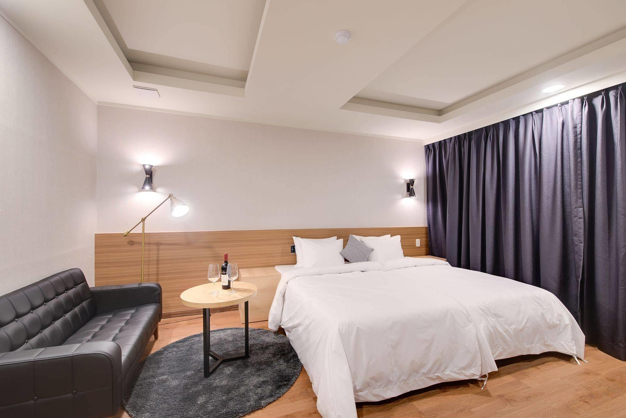 M Hotel Séoul Extérieur photo